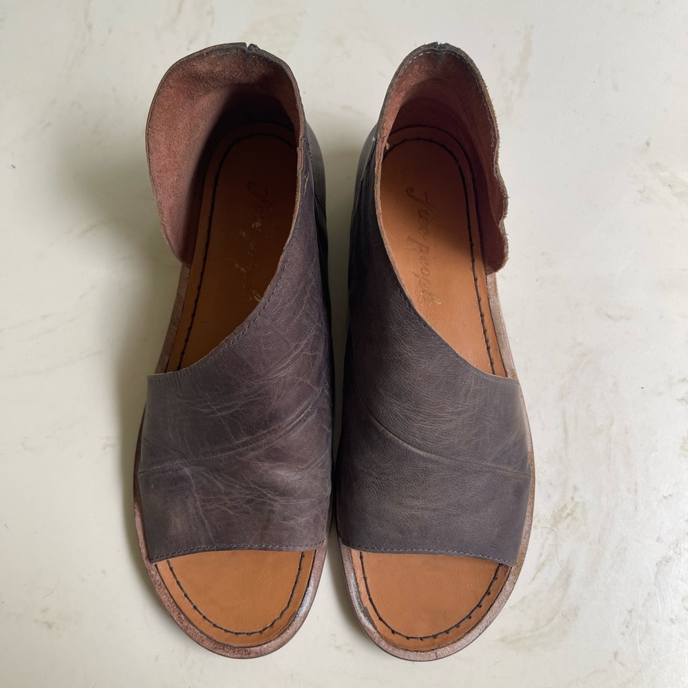 Free People Mont Blanc Distressed Sandal Size 7